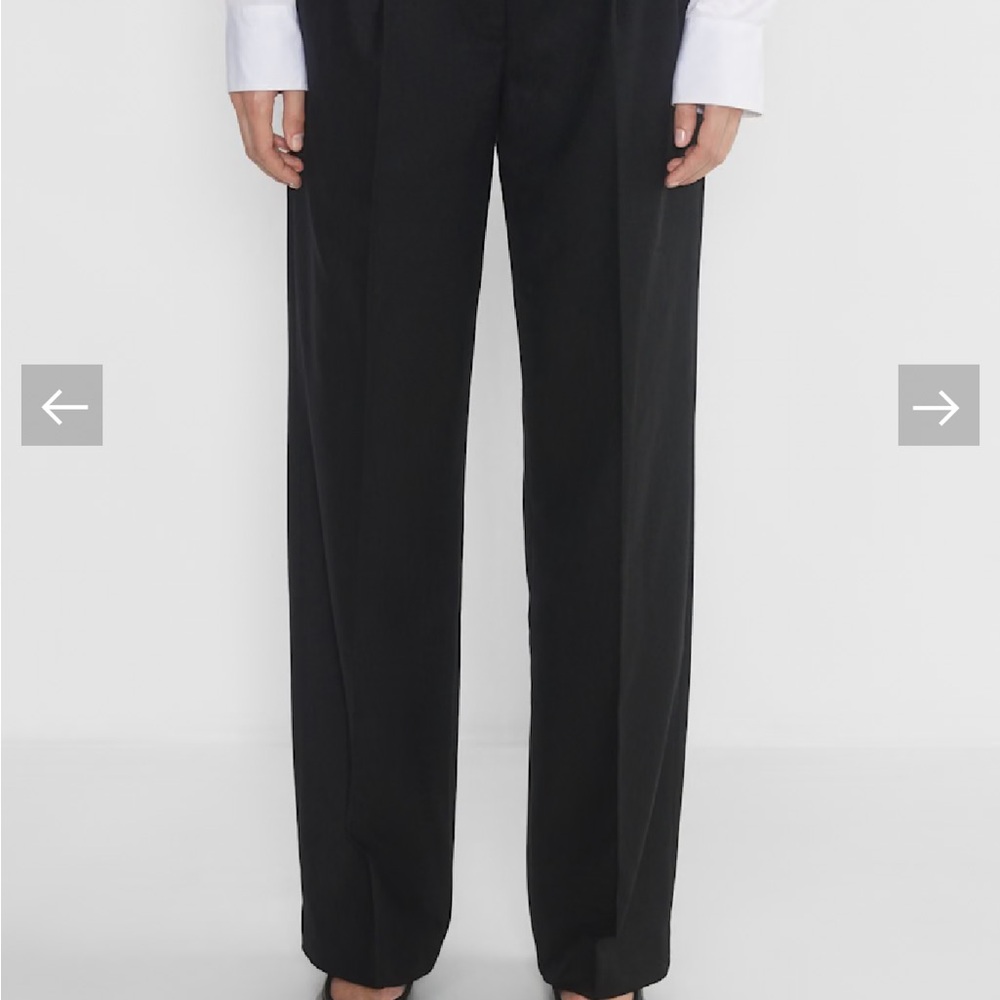 Aritzia Dark Night Navy Effortless Pant in Precision Wool